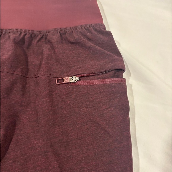 lululemon athletica Men's Dark Red Athletic Shorts - Picture 7 of 8